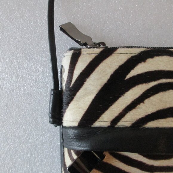 CACHÉ LEATHER & HAIRCALF CROSSBODY BAG❤️ - Picture 8 of 10